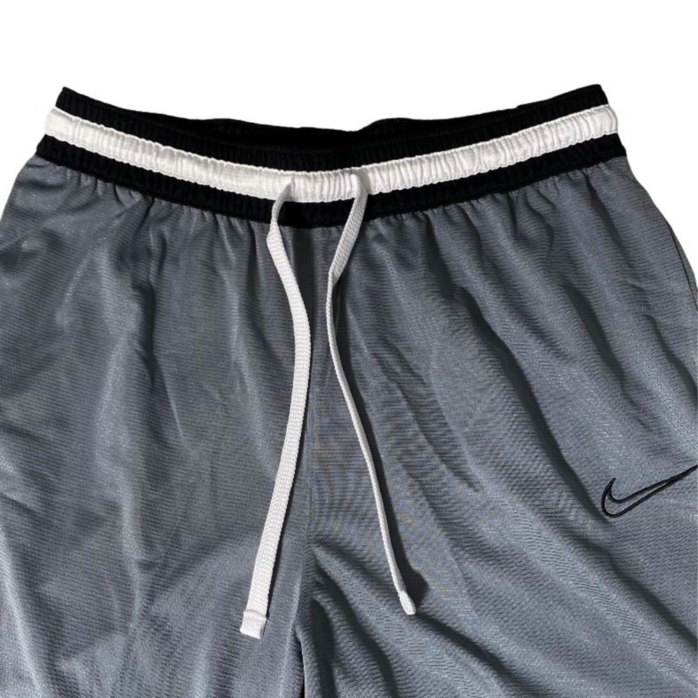 ❌Sold❌🆕NWT Nike Dri Fit DNA Shorts - Picture 6 of 10